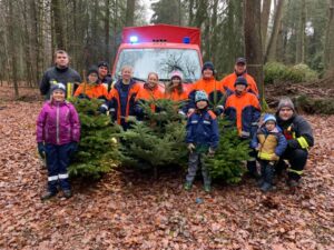 Einsammeln der Weihnachtsbäume durch die Jugendfeuerwehr @ Algenroth, Nieder- und Obermeilingen und Zorn